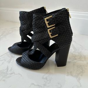 ASH sandal size 6 worn twice very good condition